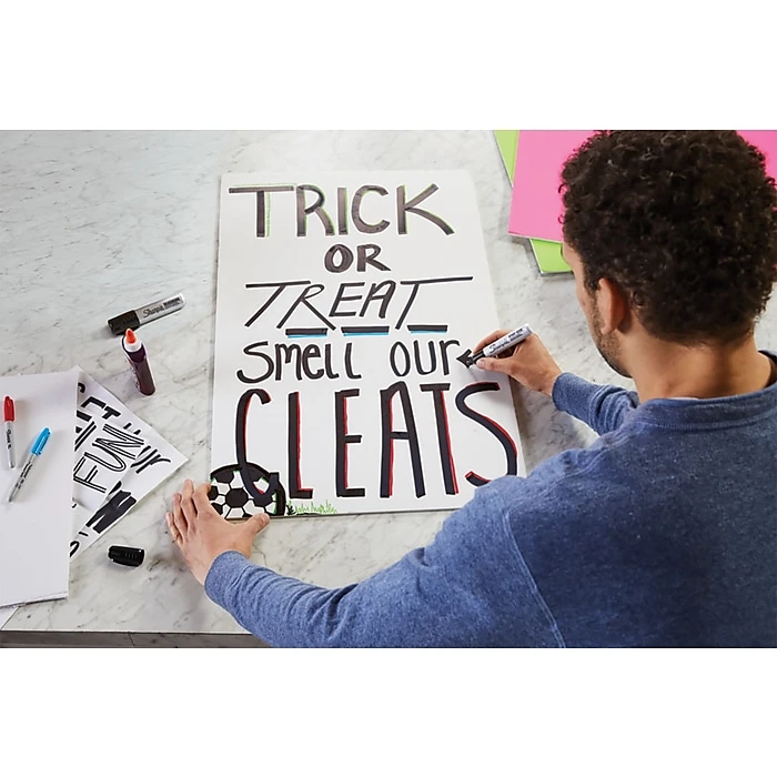 Sharpie Magnum Permanent Marker, Chisel Tip, Black (44001) 8 Sharpie Magnum Permanent Marker, Chisel Tip, Black (44001) - Image 6